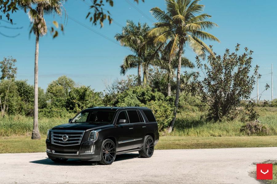  Cadillac Escalade on Vossen Wheels (HF6-1) 2019 года  (фото 7 из 12)